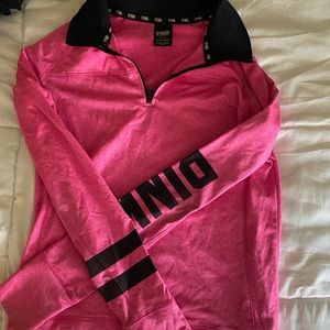 workout zip up shirt